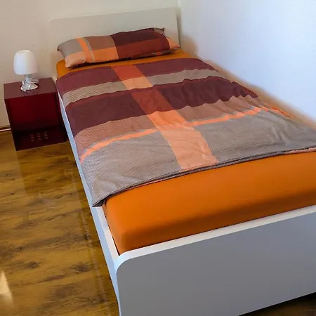 Apartament Wohlfuehloase 80 Qm Max 6 Pers