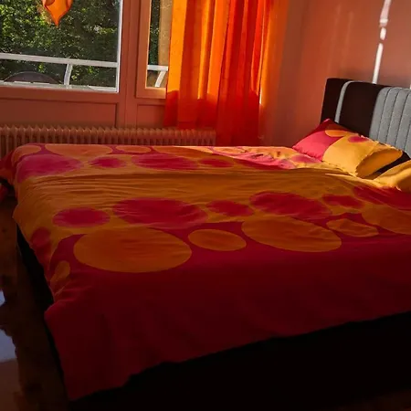 Апартаменты Wohlfuehloase 80 Qm Max 6 Pers Билефельд